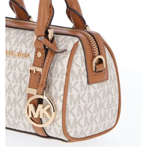 michael kors bedford bag reviews|Michael Kors bedford legacy handbag.